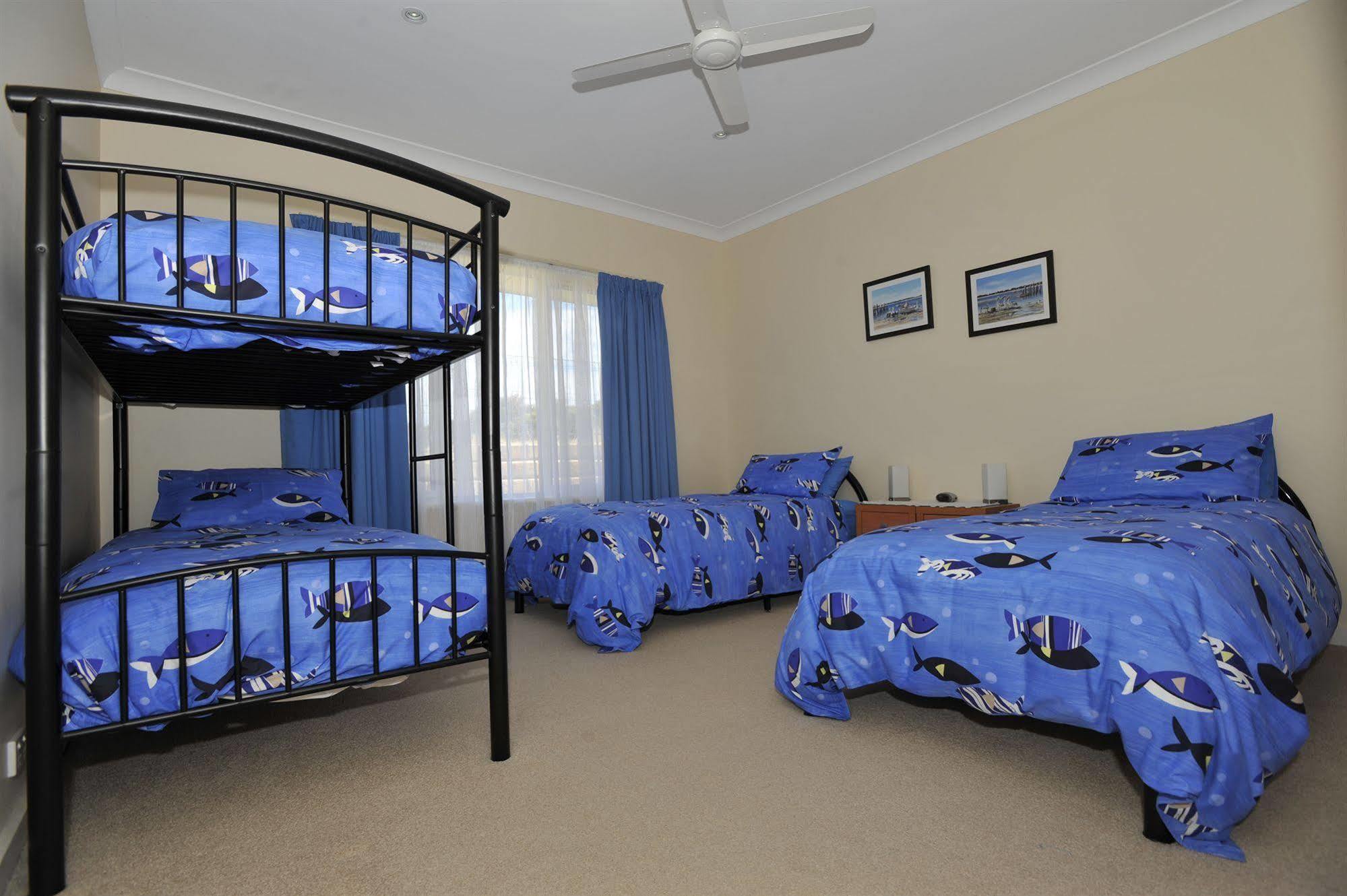 Searenity Holiday Accommodation Emu Bay Esterno foto